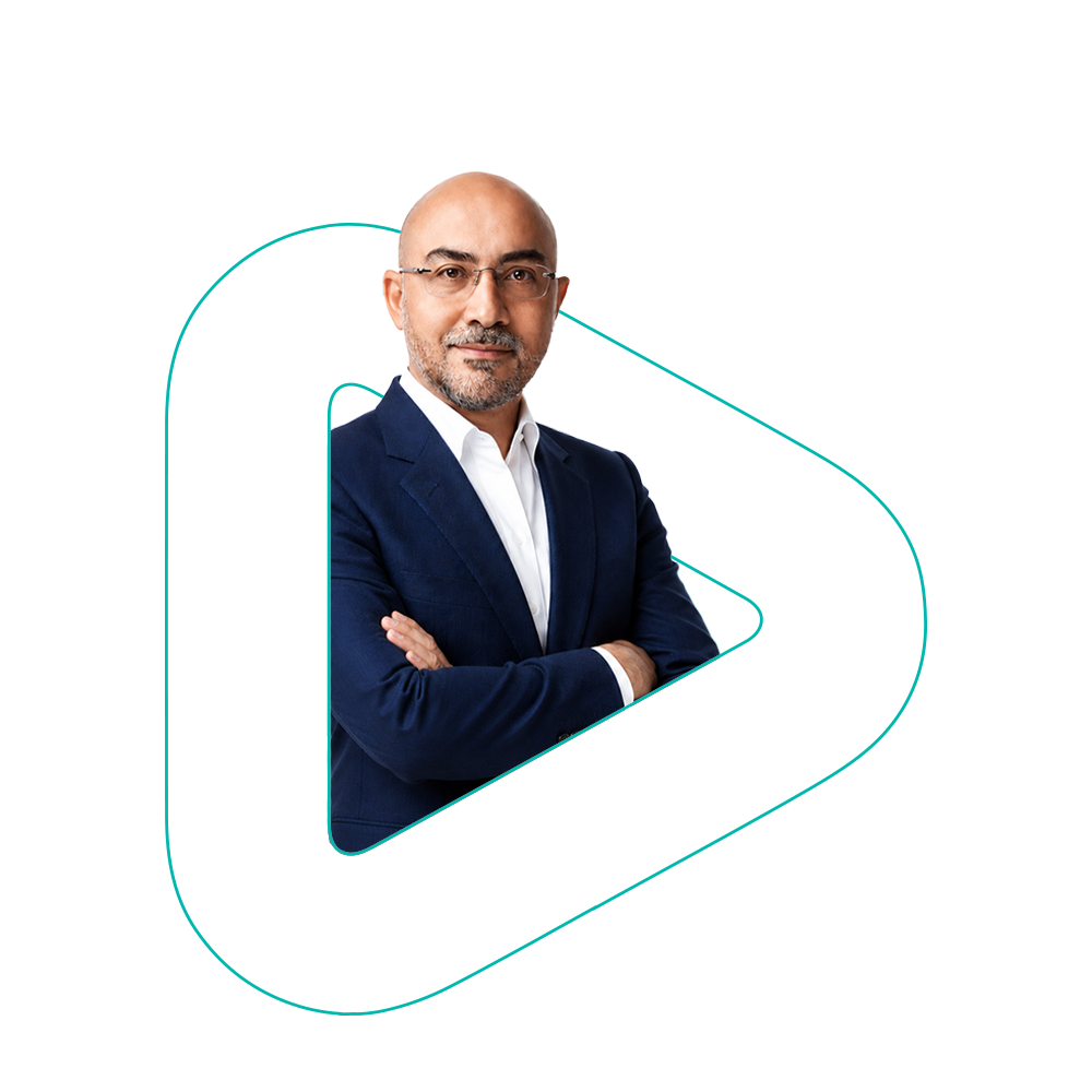 السيد / محمد السيد حسين طلعت عكاشة — Mr. Mohamed El-Sayed Hussein Talaat Okasha